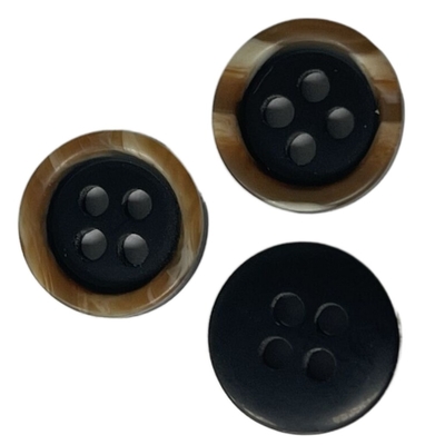 Zwei Schichten weissen Knopf-schwarze Farbe 16L für Hemd-Kleiderzusatz